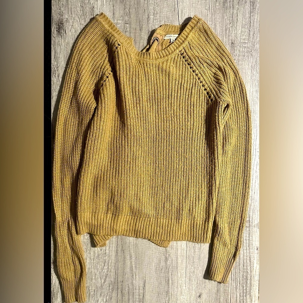 Cozy Casual Brown sweater size S/M